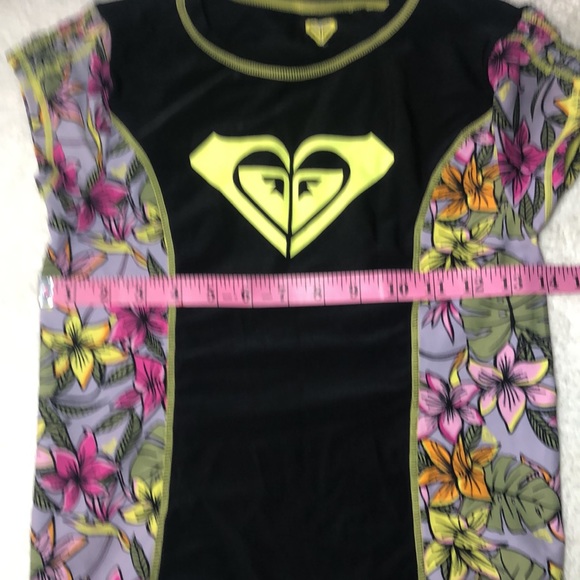 Big Girl’s Roxy Rash Guard L - Picture 4 of 8